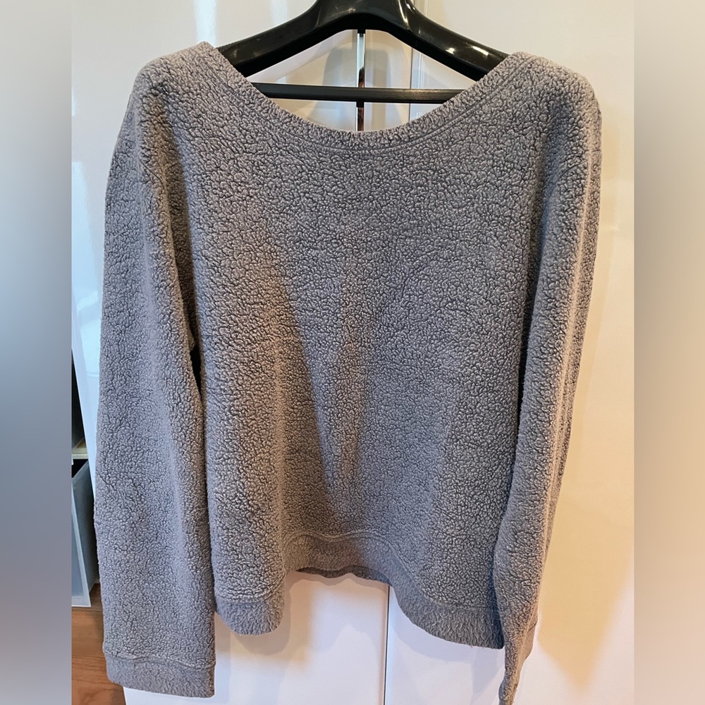 Joah Brown Get It Pullover in Evergreen Sherpa - Picture 3 of 5